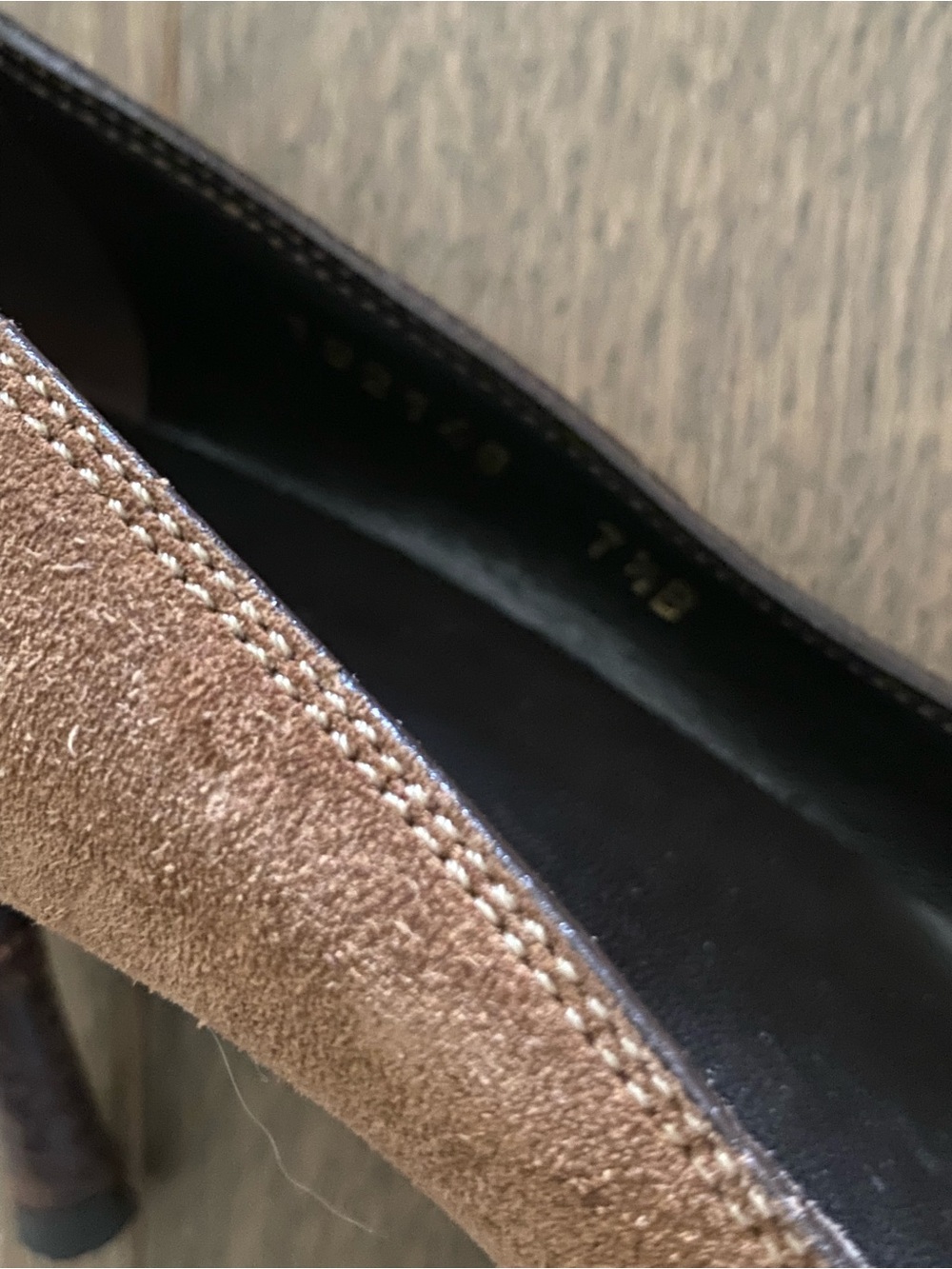 Gucci Brown Suede Logo Pumps 7 1/2 - Picture 7 of 11